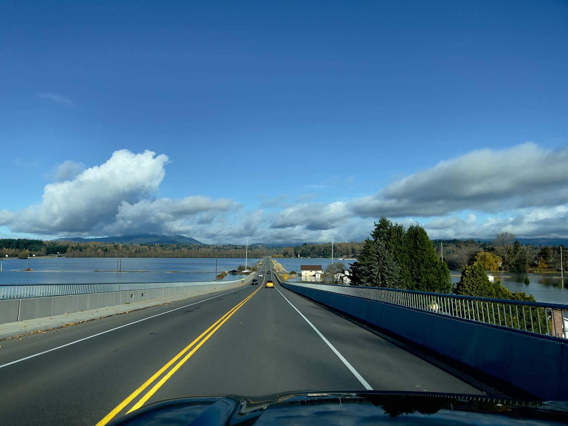 Looking north on Hwy 99 from RR overpass