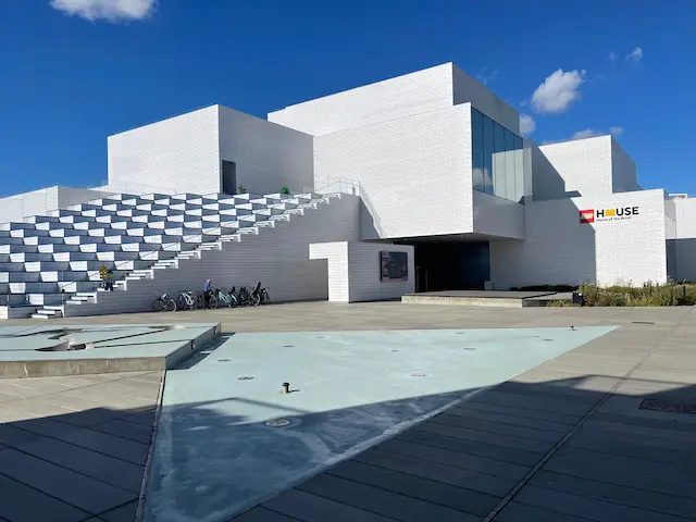 Outside the front entrance to the Lego House
