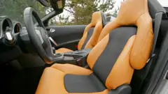 Nissan Z Roadster Interior